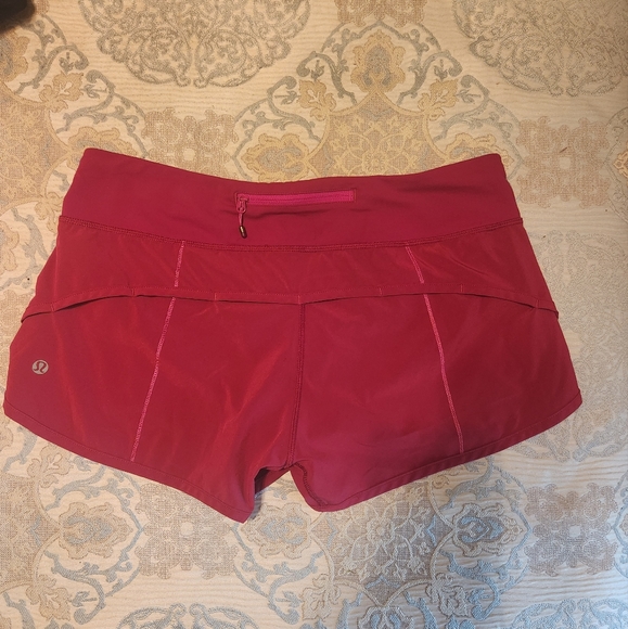 Lululemon Speed Shorts - Picture 3 of 3